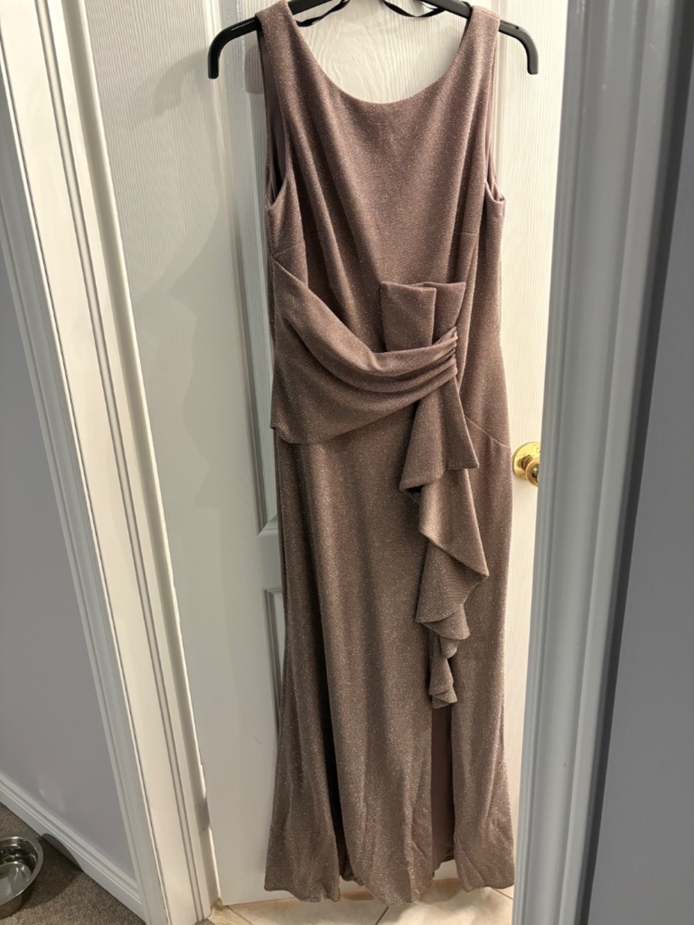 Gown - Picture 2 of 3